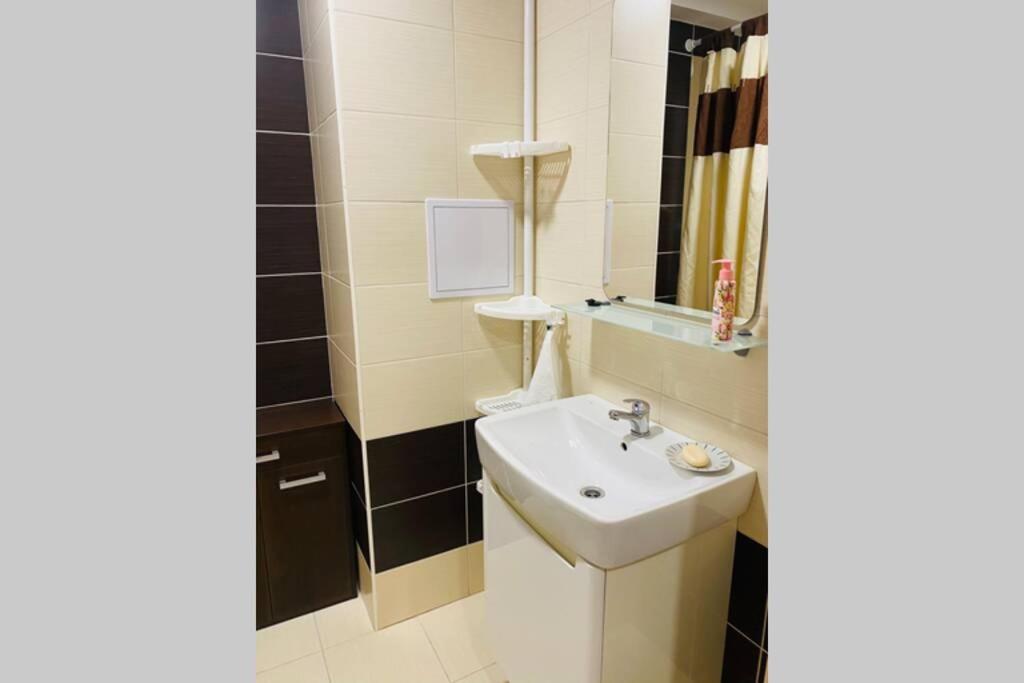 Apartman Solax, Ucnovska 8, Kosice Saca エクステリア 写真